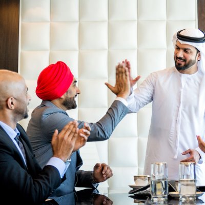 set up business in Duba